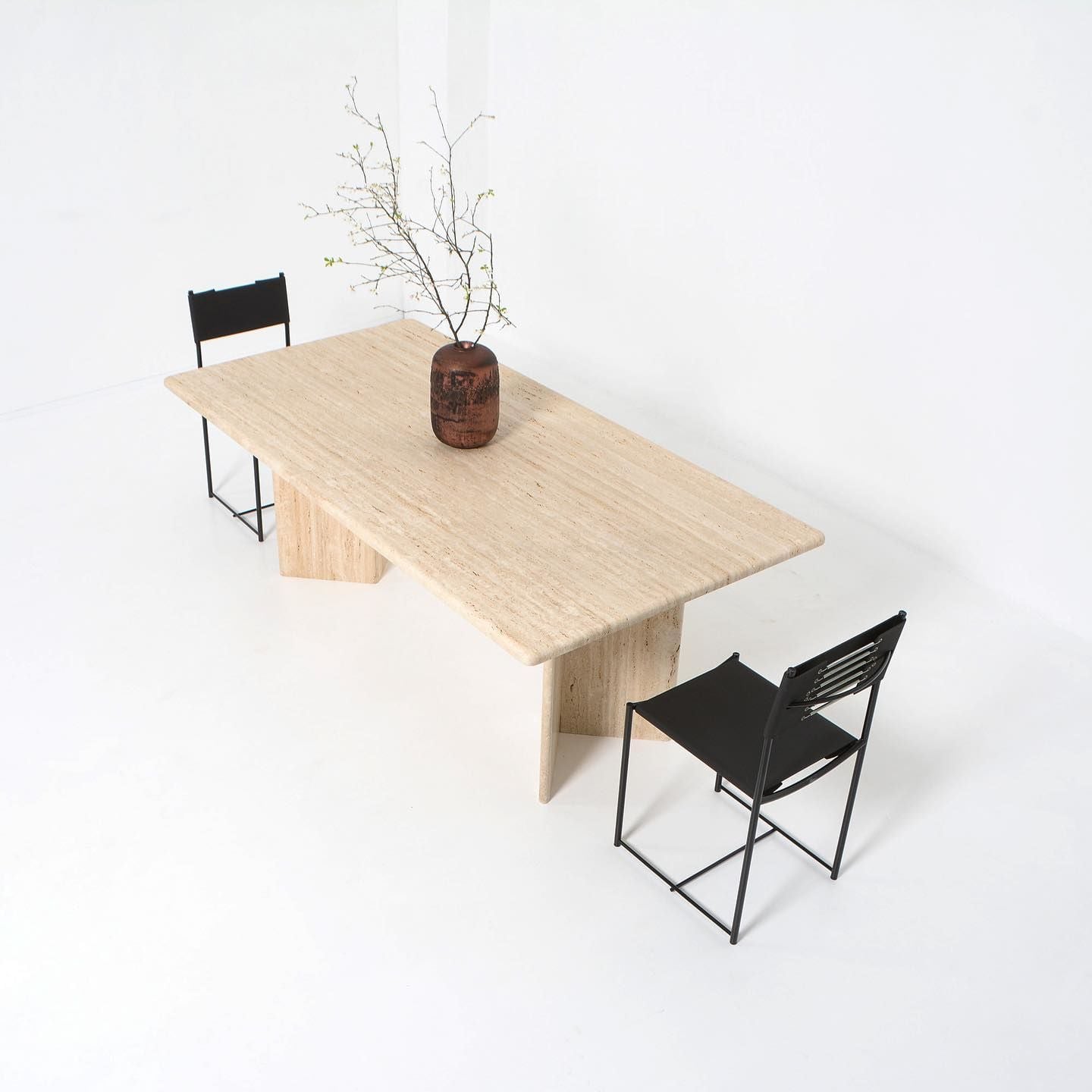 Arte Marble Traverten Yemek Masası