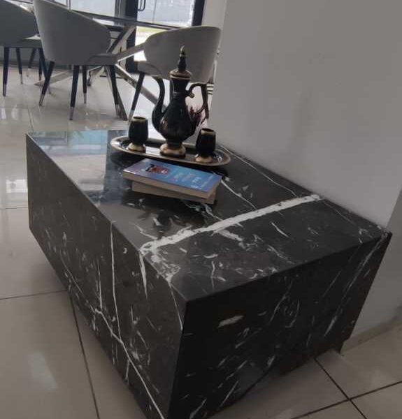 Arte Marble Bananal Alanya Siyahı Blok Sehpa